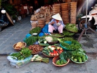 Hoi An local market